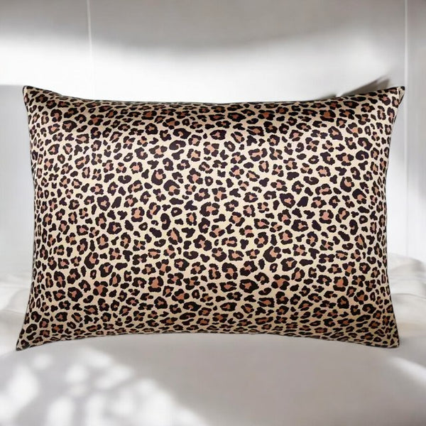 Set of 2 Leopard Pillowcases