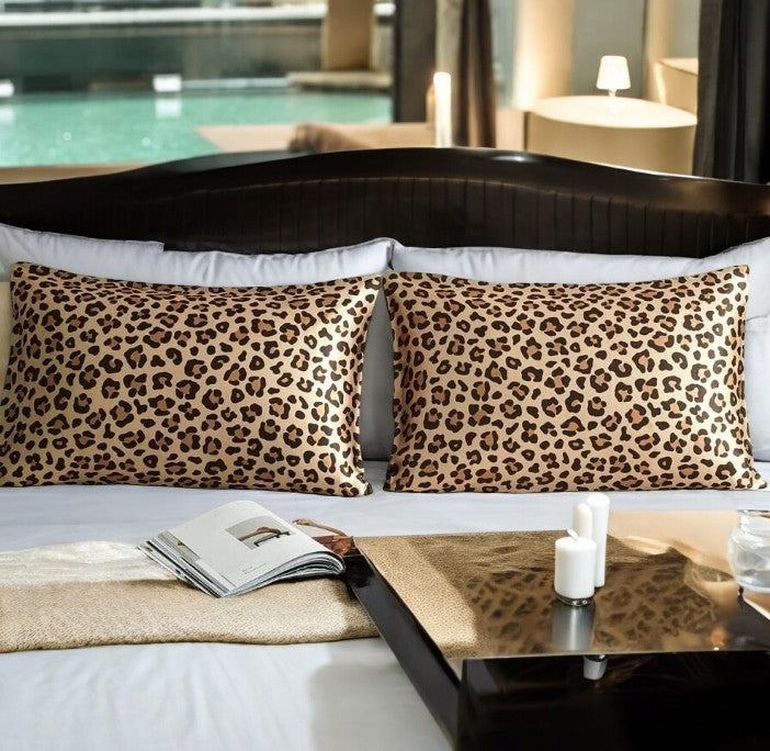 Set of 2 Leopard Pillowcases